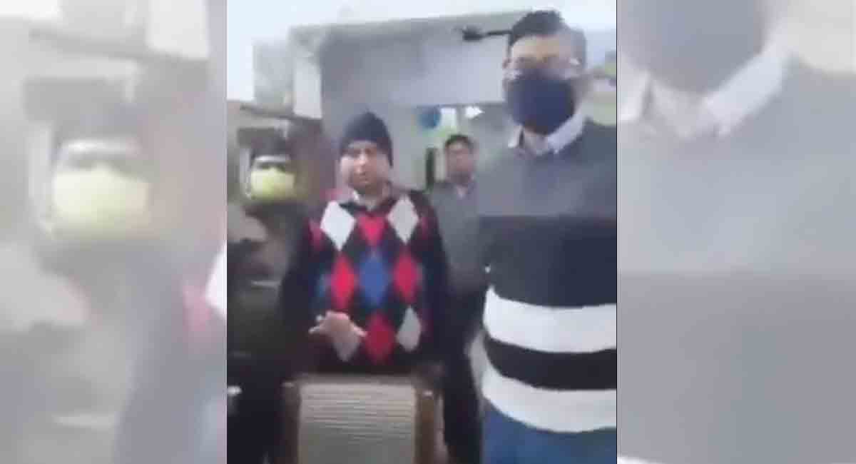 Watch: Burqa-clad girl turned away from nationalised bank in Bihar’s Begusarai
