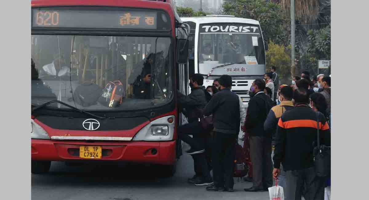 10 tips for a safe and comfortable bus journey during these times!