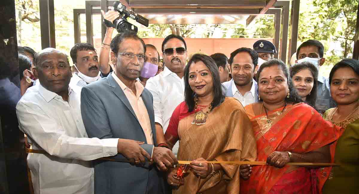 Hyderabad’s Café Niloufer Launches new outlet at Himayathnagar