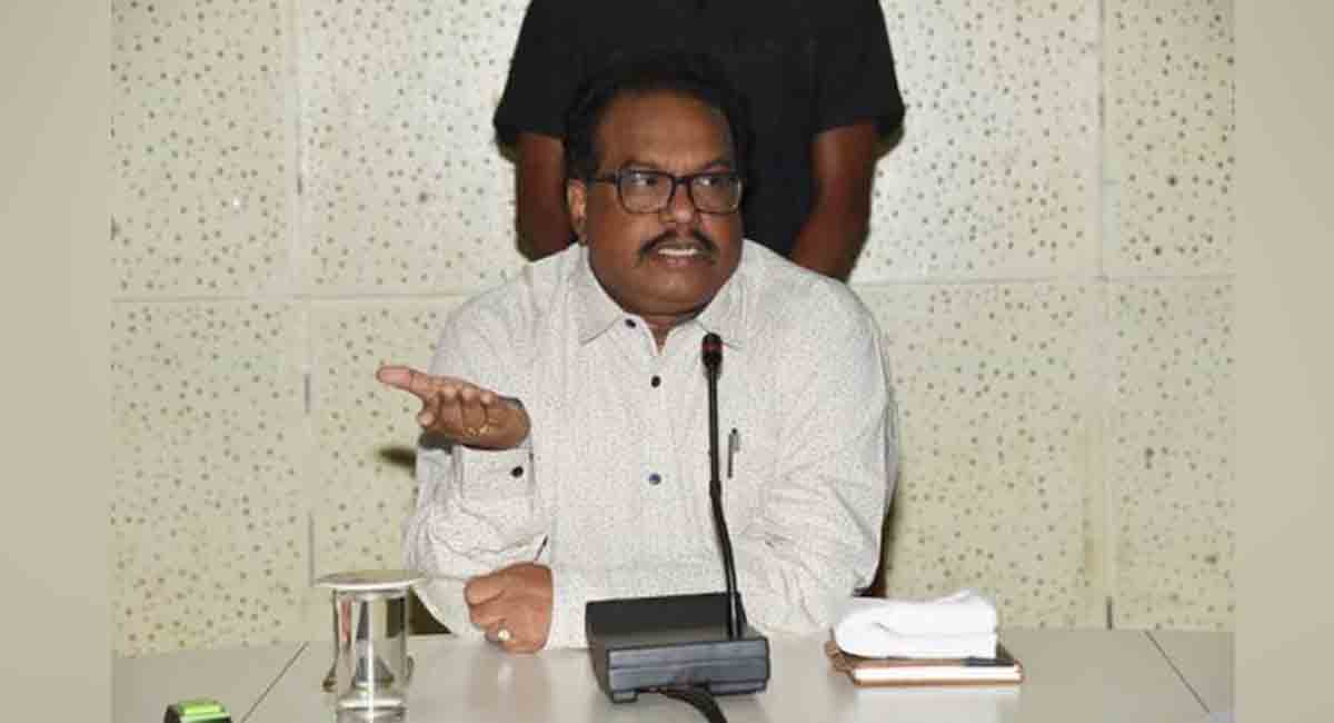 Mahabubnagar Collector asks banks to extend agricultural loans to farmers