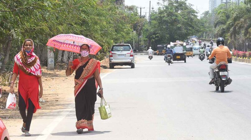 Hyderabad witnesses scorching afternoons as temperatures continue to rise
