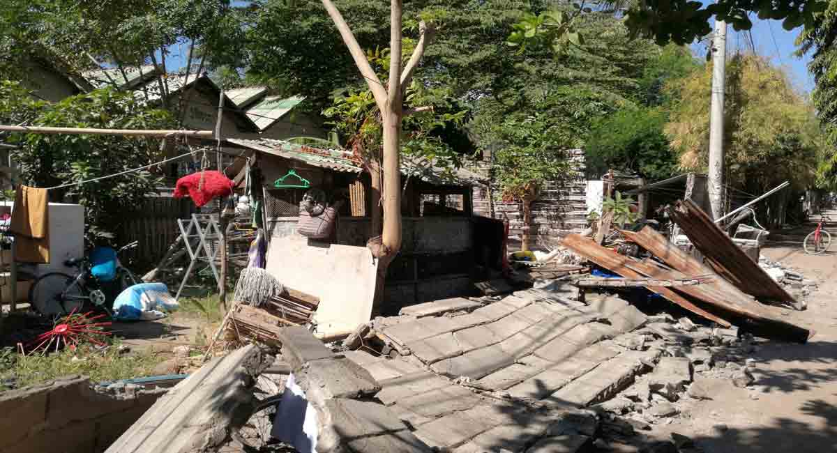 6.2-magnitude quake strikes off eastern Indonesia, no tsunami alert