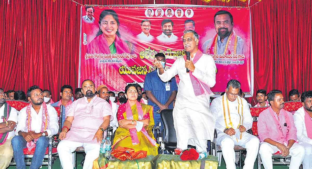 Take your ‘Million March’ to Delhi, Harish to Bandi