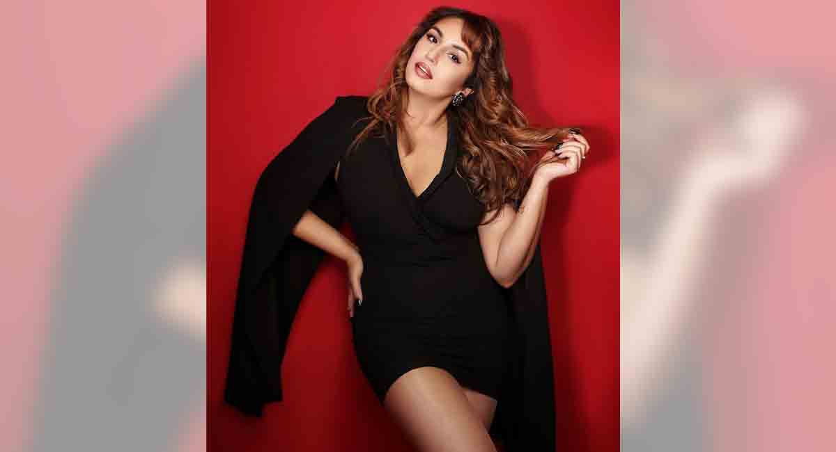 Double XL: Huma Qureshi seeks roles that challenge her