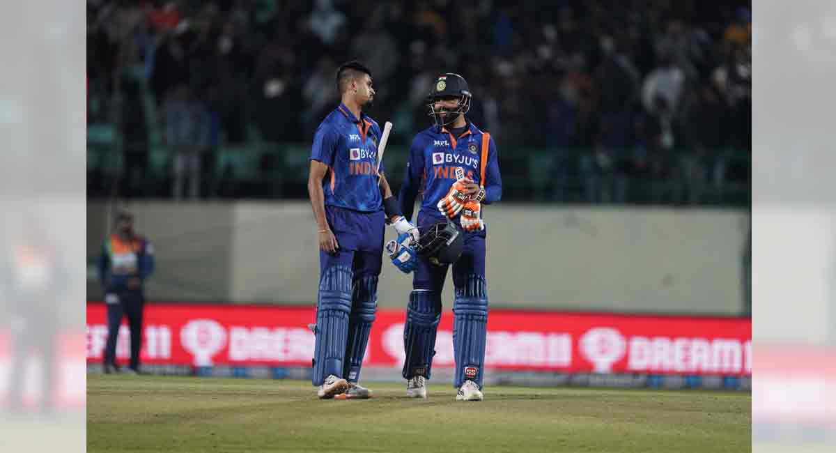 Shreyas Iyer, Jadeja fire India to win over Sri Lanka in 2nd T20I, seal series 2-0