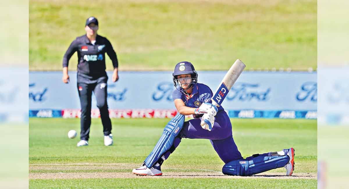 Indw Vs Nzw Odi Indian Women Avoid Series Whitewash Telangana Today