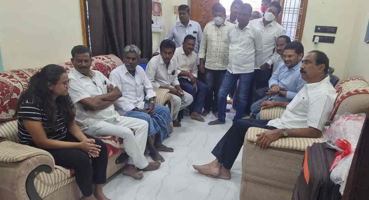 Jagtial girl stranded in Ukraine arrives home