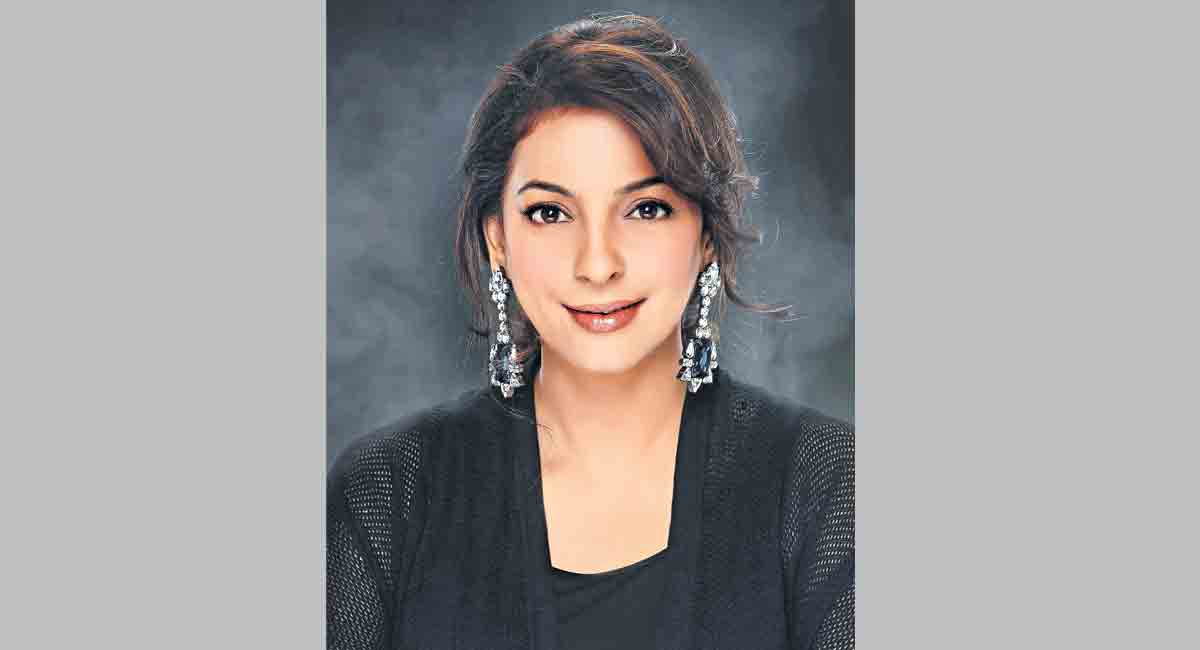 Juhi Chawla pens sweet note for daughter Jahnavi