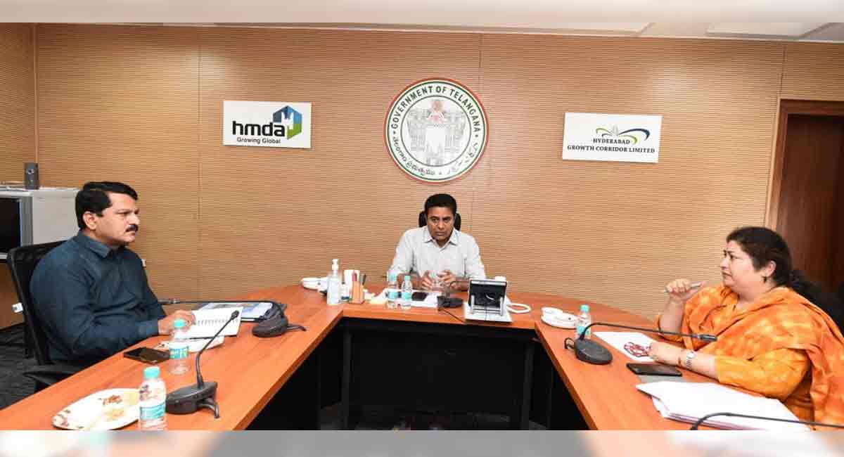 KTR directs officials to prepare road map to strengthen textiles sector