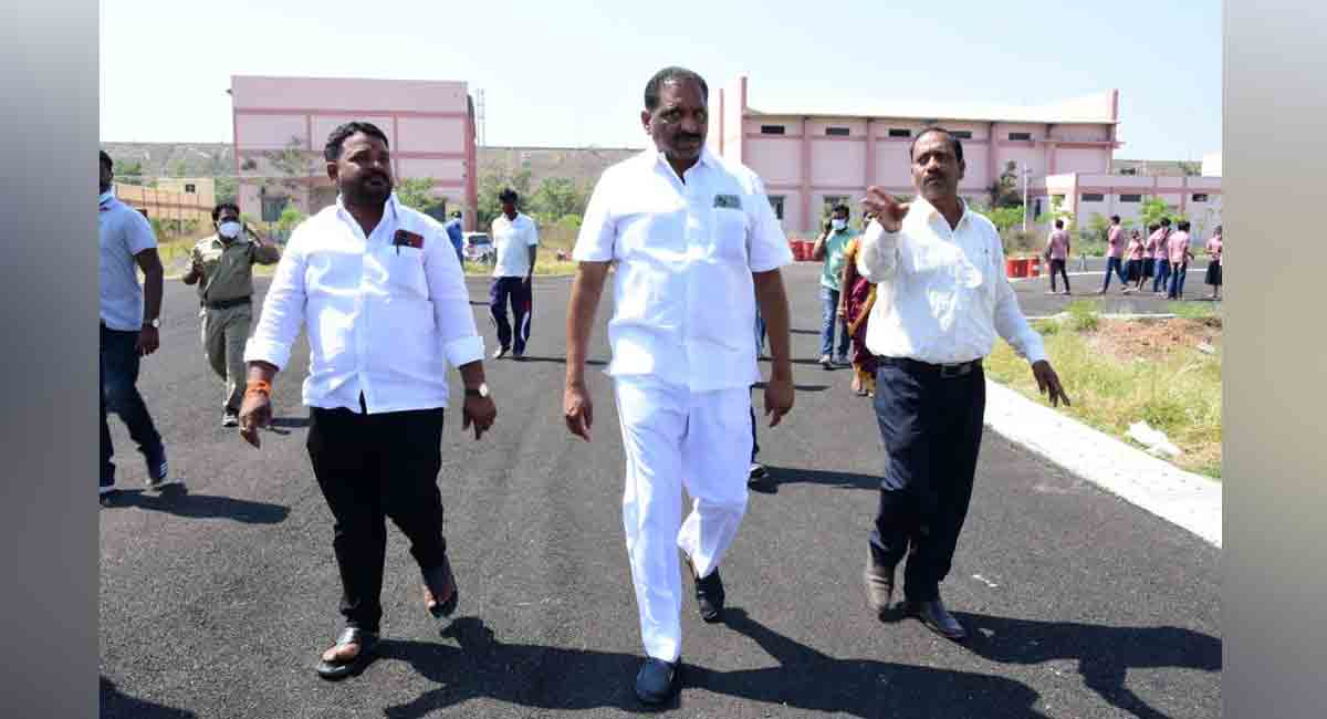 MCK to develop playgrounds in Karimnagar: Mayor