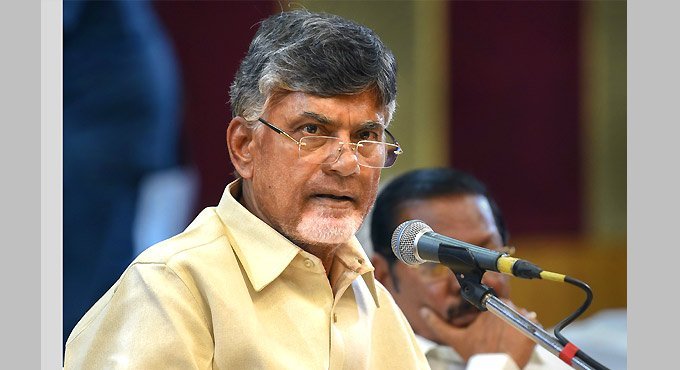 Andhra Pradesh: Chandrababu alleges raw deal to employees