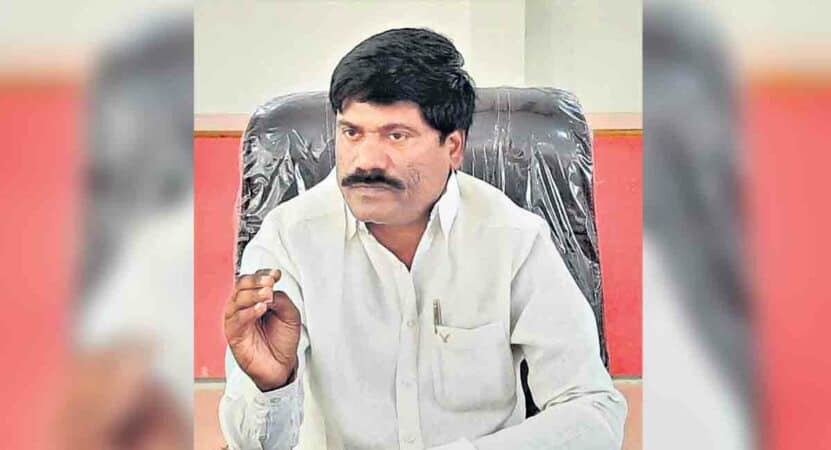 Rs 15 crore sanctioned for BT roads: Peddi Sudharshan Reddy