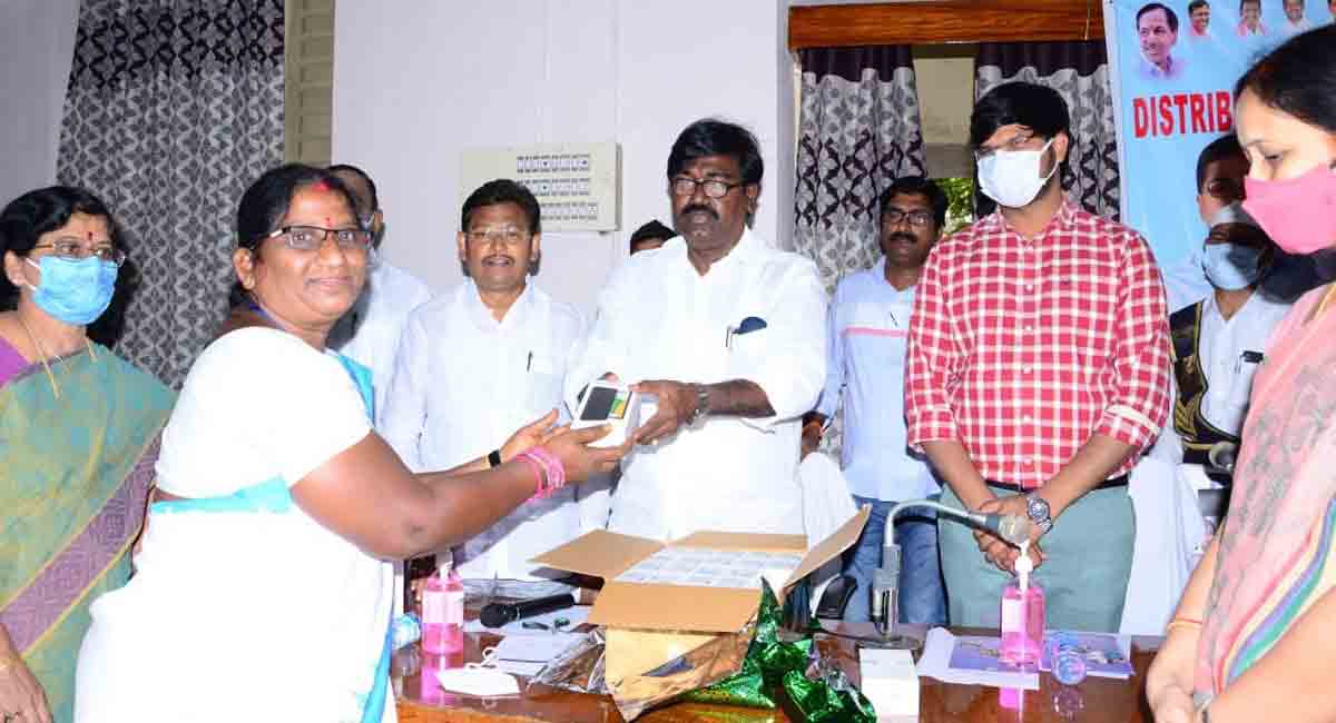 Welfare schemes implemented in Telangana unhindered: Puvvada