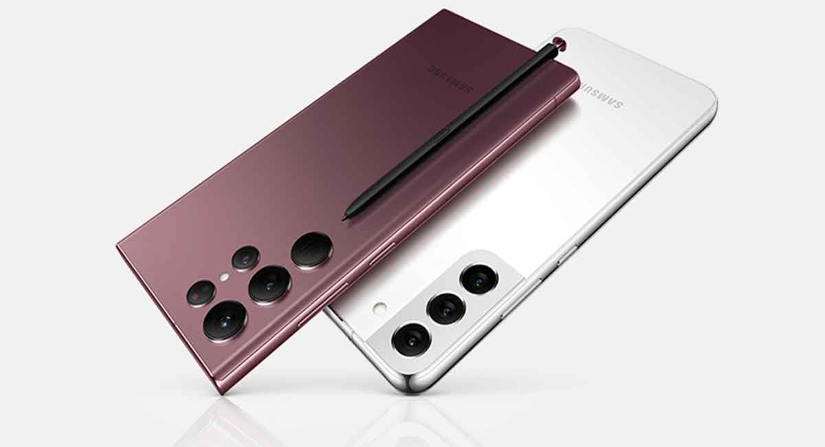 Samsung unveils flagship Galaxy S22 series