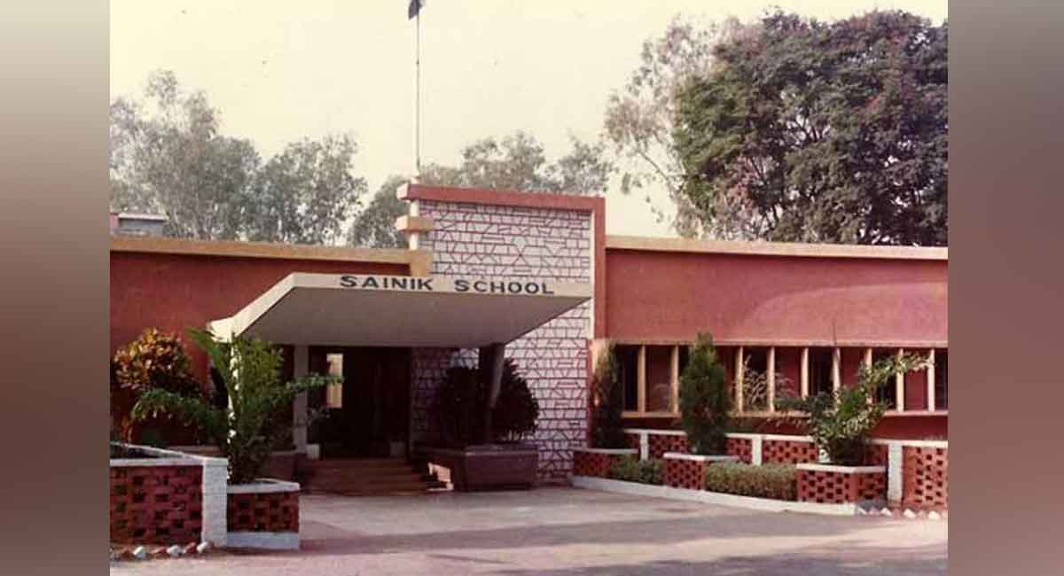 Five applications for Sainik Schools from Telangana pending