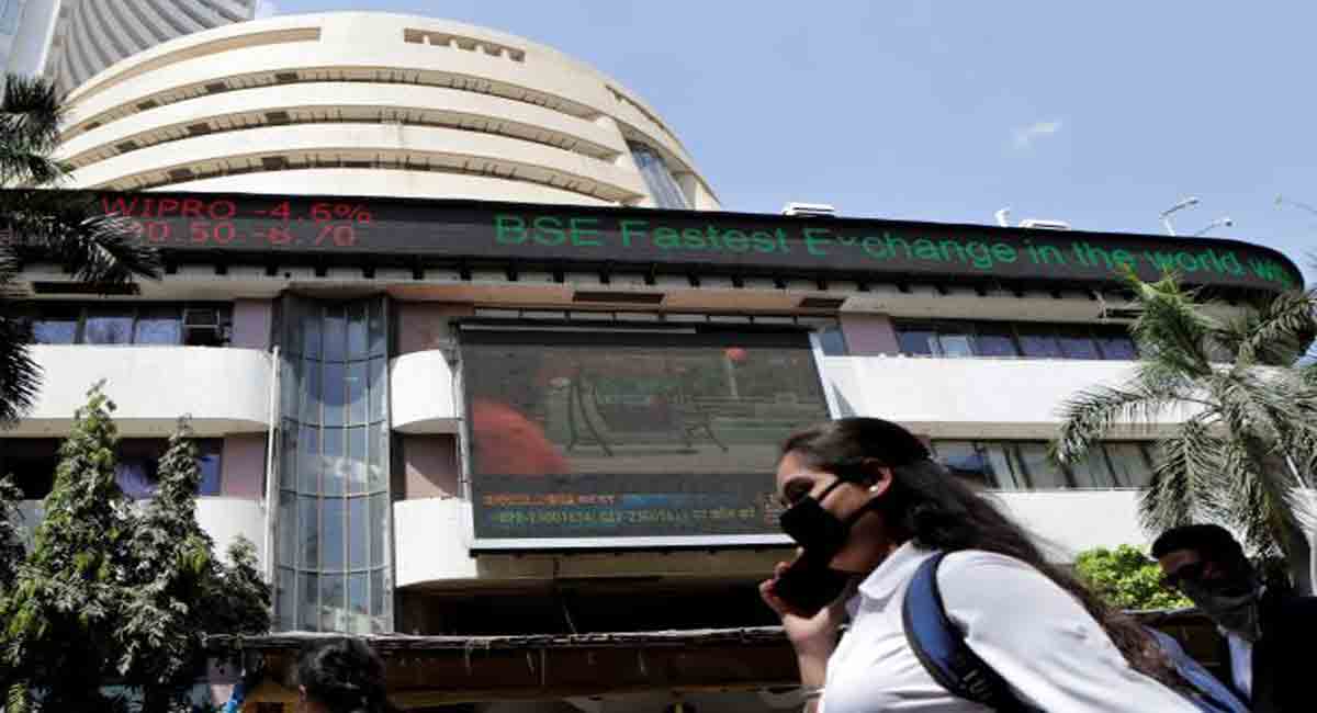 Sensex surges 850 points ahead of Union Budget 2022-23