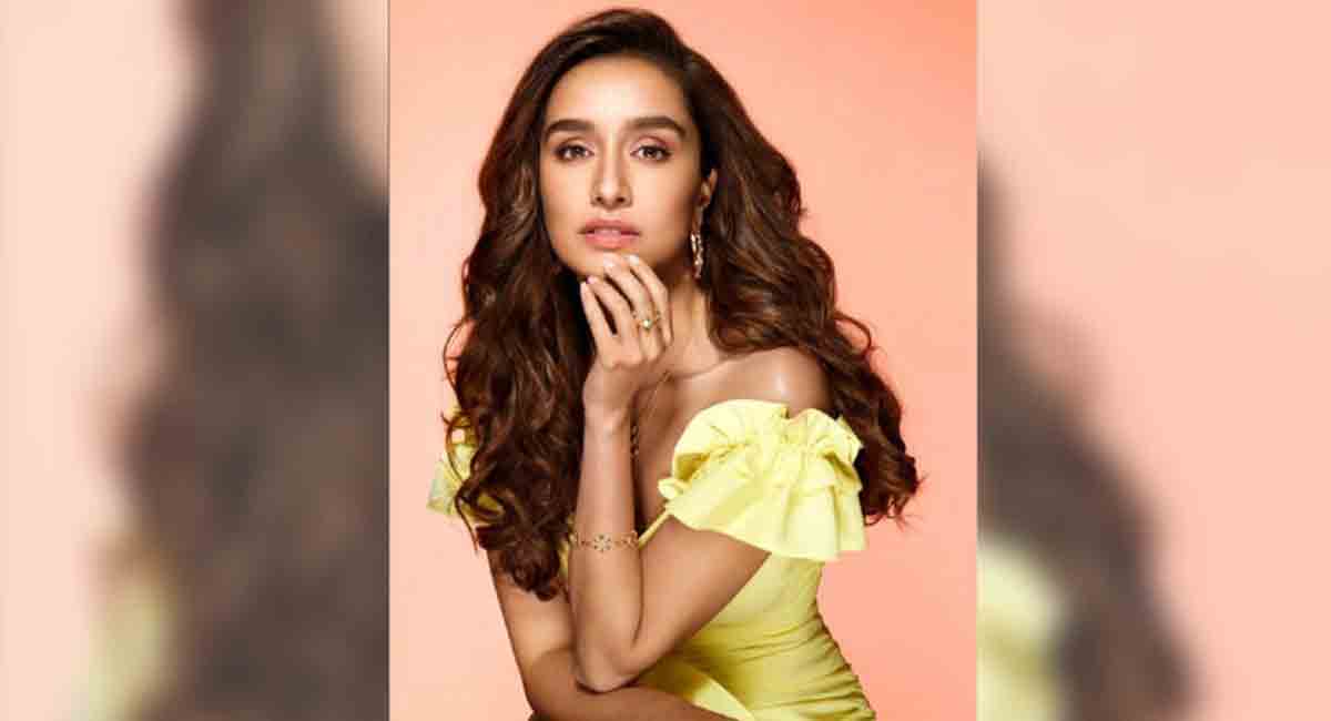 Shraddha Kapoor remembers Lata ‘Aaji’ with heartfelt social media note