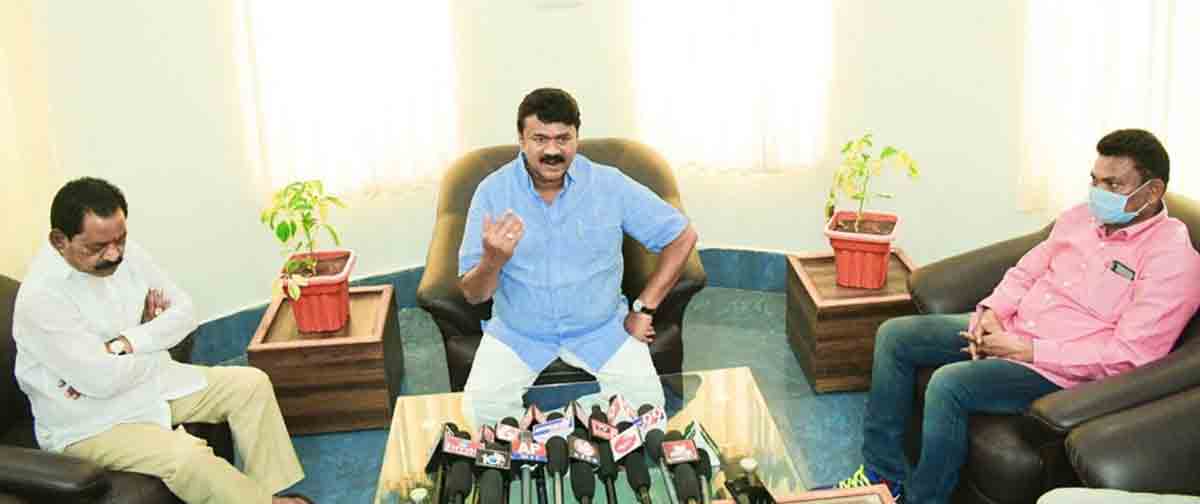 PM Modi unfit to talk about equality: Talasani