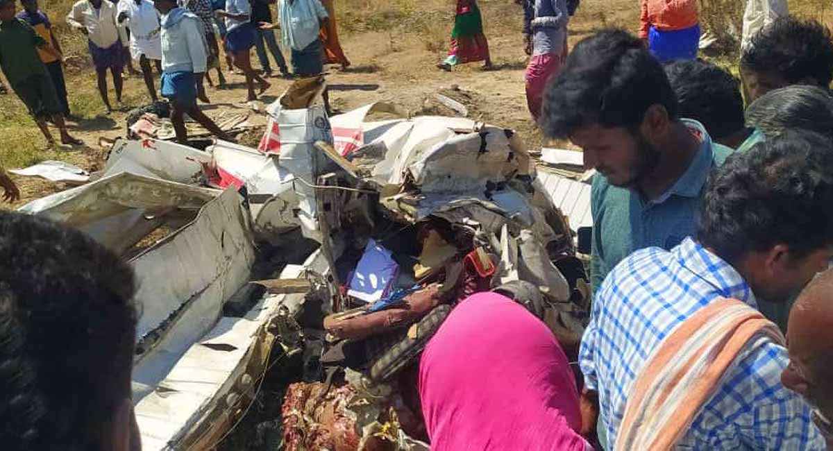 Telangana: Pilot and trainee pilot die in chopper crash