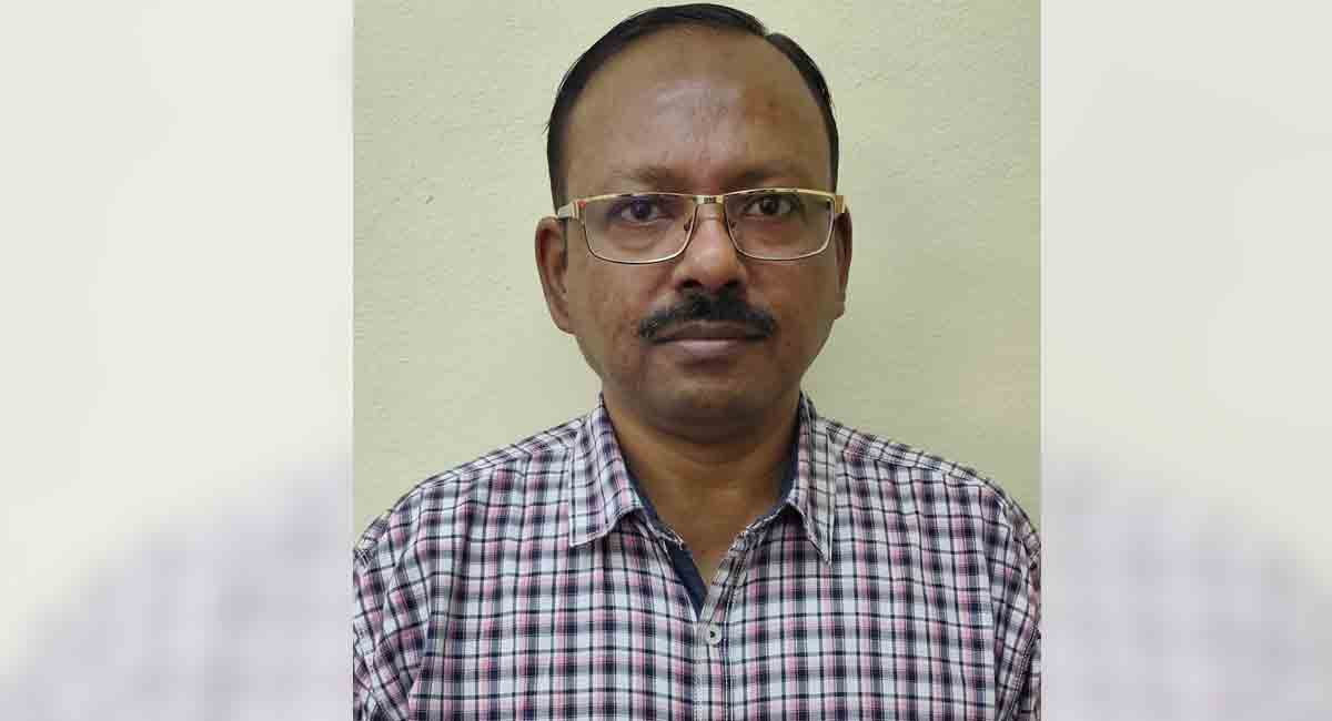 Dr Devesh Nigam appointed as new Registrar of UoH