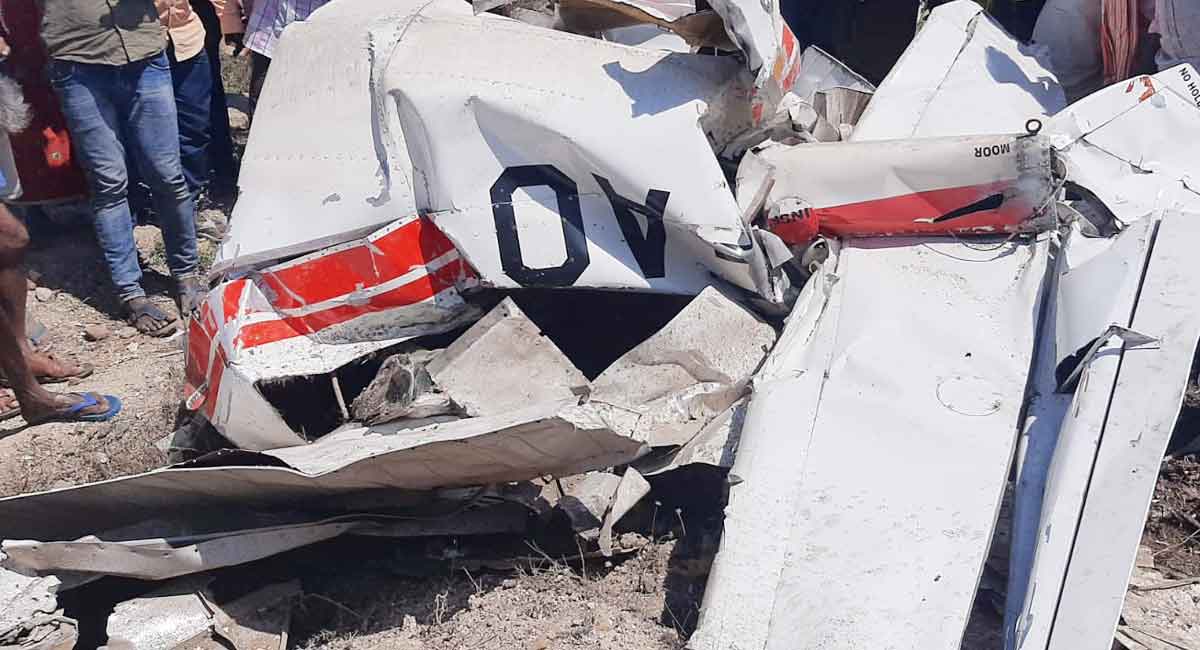 Telangana: Pilot and trainee pilot die in chopper crash