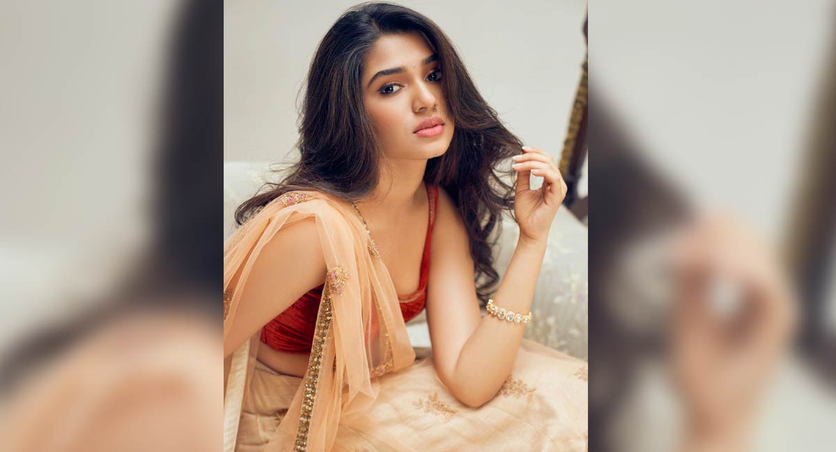 Did Krithi Shetty reject sharing screen with Balakrishna?