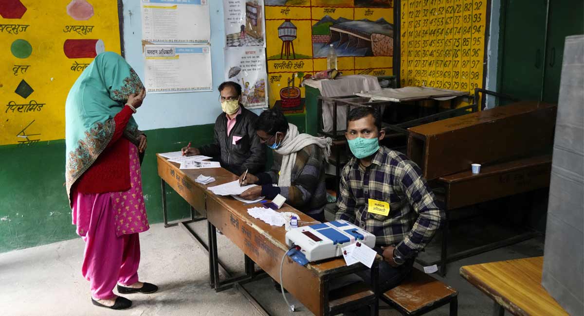 Uttar Pradesh polls: 7.95 pc voter turnout recorded till 9:30 am