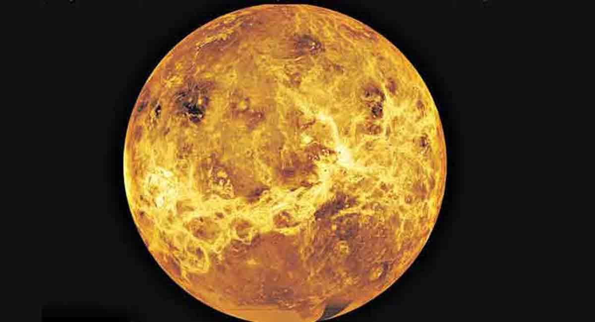 Researchers identify secret of Venus, hidden in heat of night