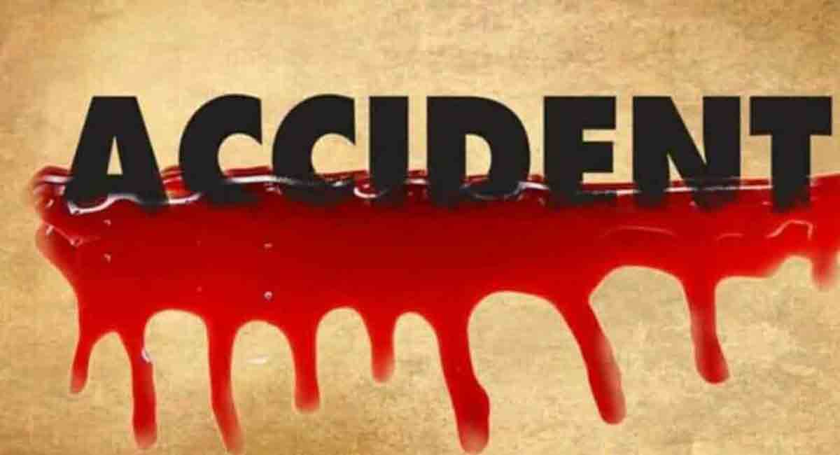 Mulugu: One killed, five injured in car accident