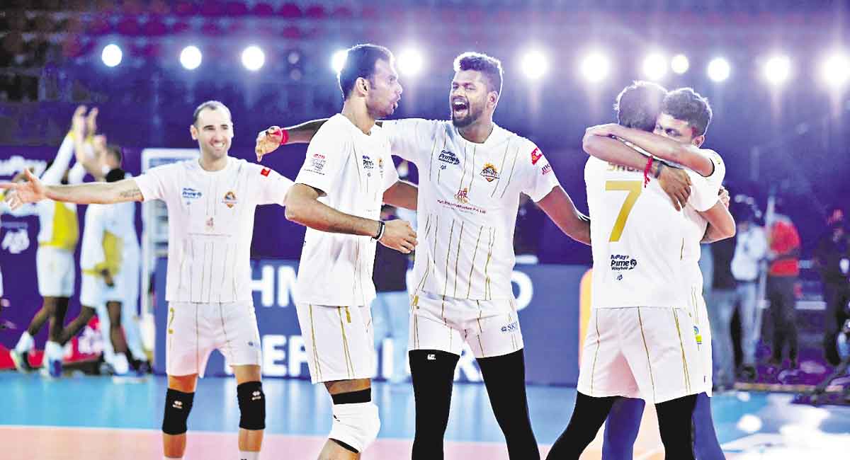 Prime Volleyball League: Ahmedabad Defenders beat Hyderabad Black Hawks