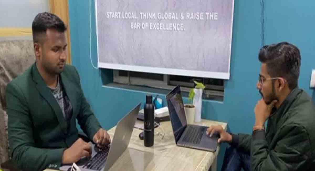 Indian Startup earns million dollar by finding bugs for Google, Samsung, Apple