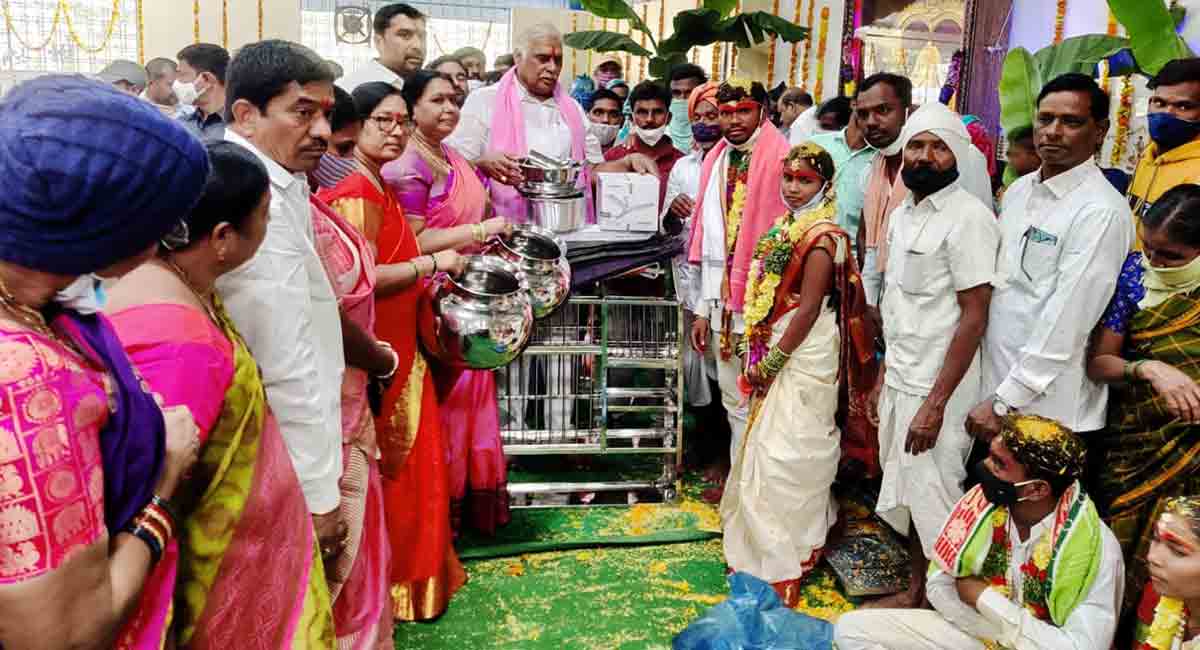 MLA Konappa to conduct 111 mass weddings