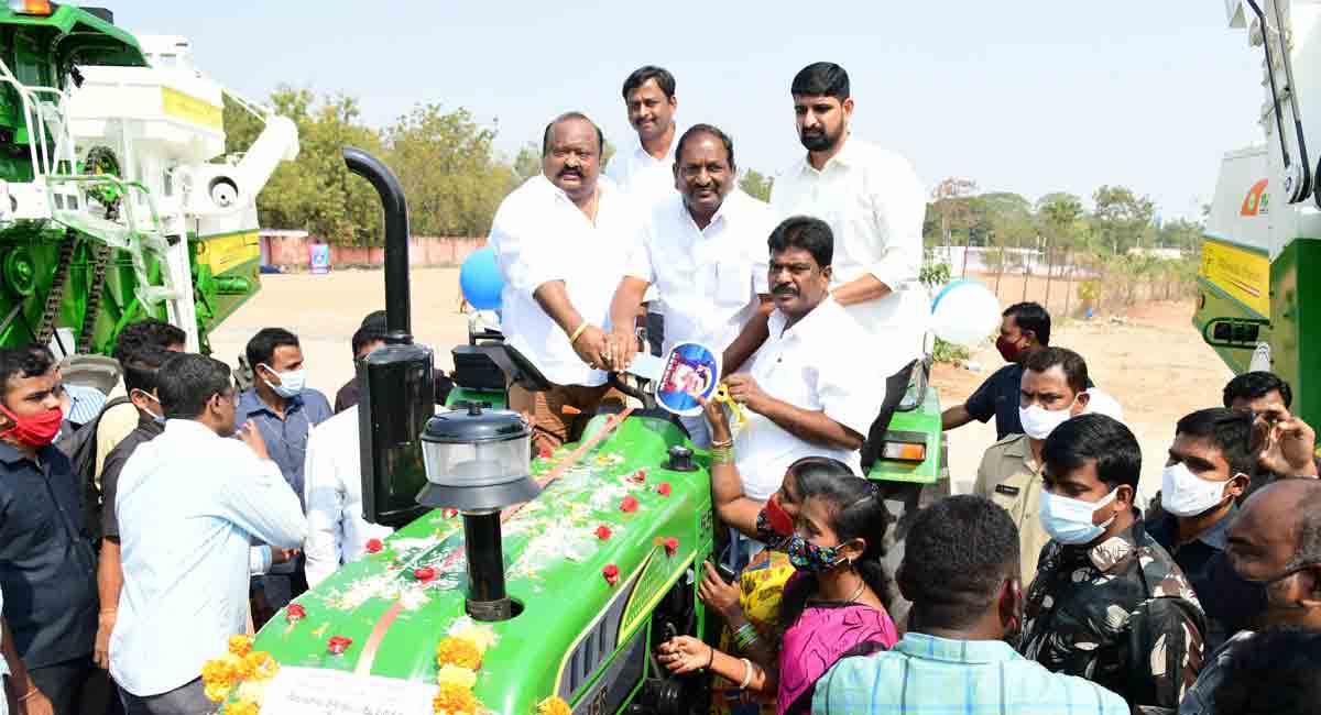 Labourers, drivers becoming owners of vehicles with Dalit Bandhu: Koppula