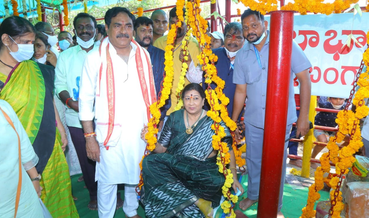 75 lakh devotees visited Medaram so far: Errabelli Dayakar Rao