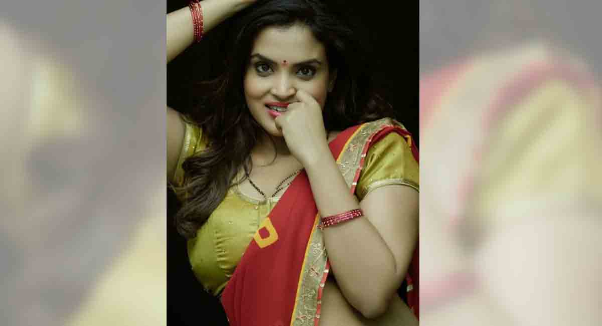 BiggBoss Telugu fame Sarayu arrested for hurting Hindu sentiments