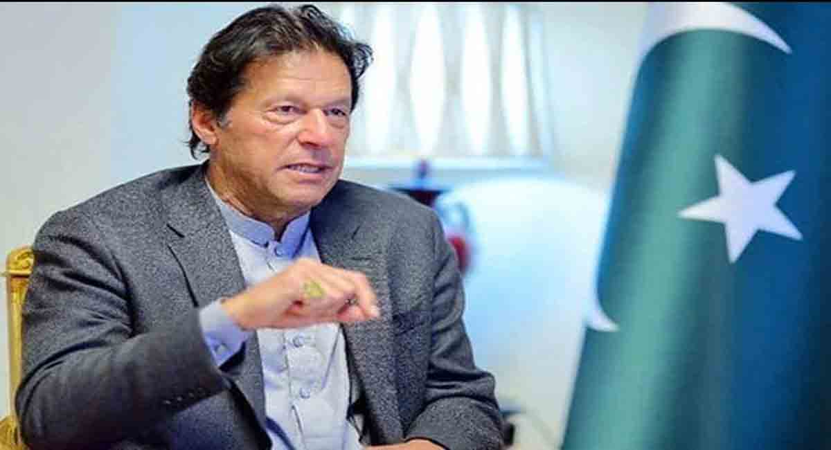 Imran Khan facing revolt even before no-confidence vote