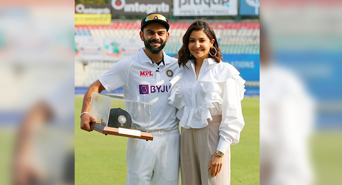 Anushka joins Virat Kohli during his 100th Test felicitation ceremony