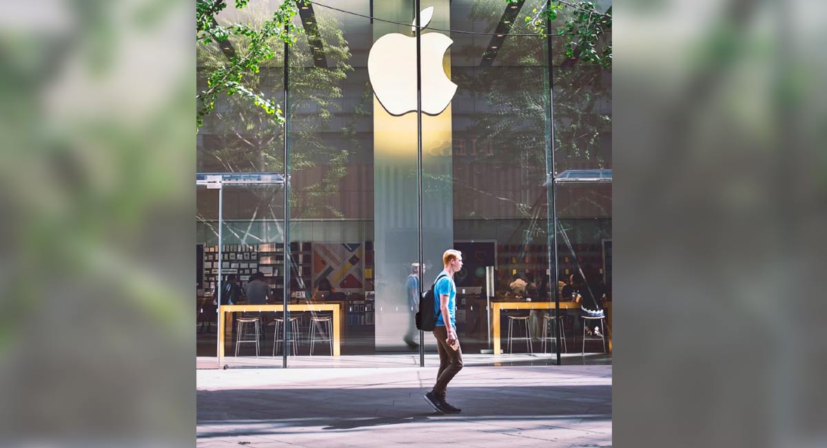 Apple campus evacuated after envelope with white powder discovered