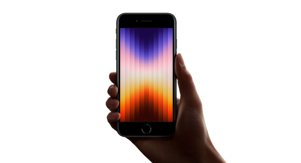 Apple iPhone SE 3 with A15 chipset launched at Rs 43,900