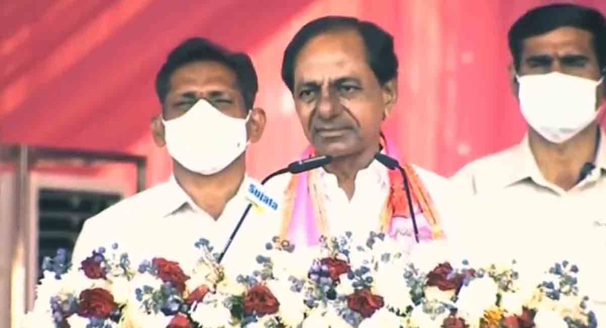 CM KCR assures major announcement on Wednesday for benefit of unemployed