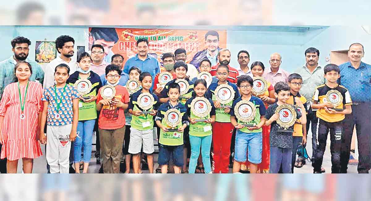 Chidvilas Sai emerges champion of Rapid Chess Tournament
