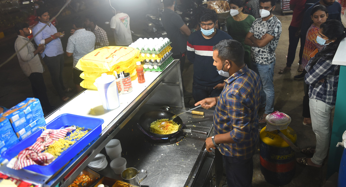 As Covid recedes, Hyderabad’s DLF night street gets buzzing again