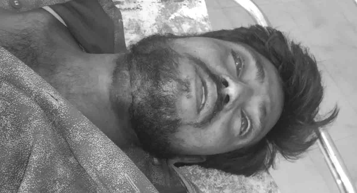 Sangareddy: Unidentified man found hanging near Patancheru