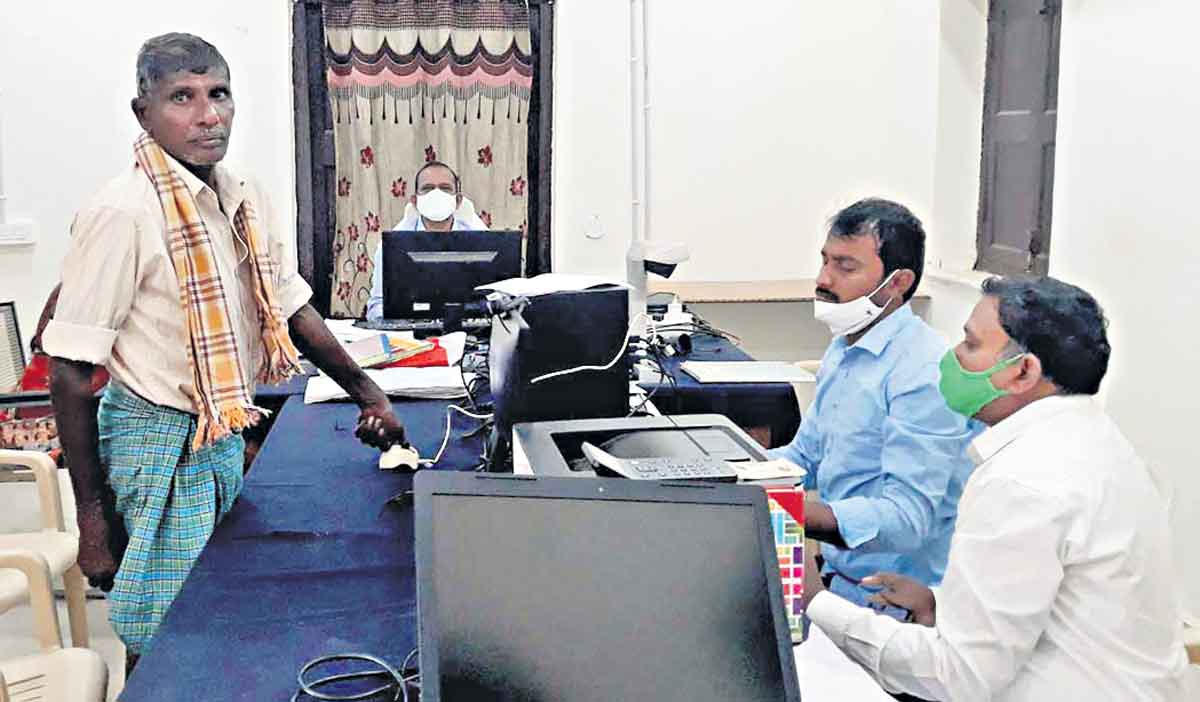 Telangana: Seven new modules to bolster Dharani portal