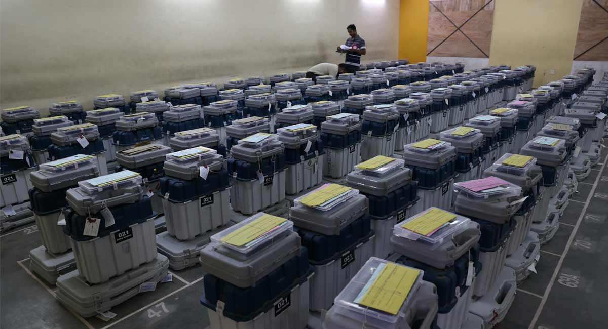 Early Trends: BJP leads in UP, Uttarakhand & Manipur; AAP in Punjab; Cong in Goa