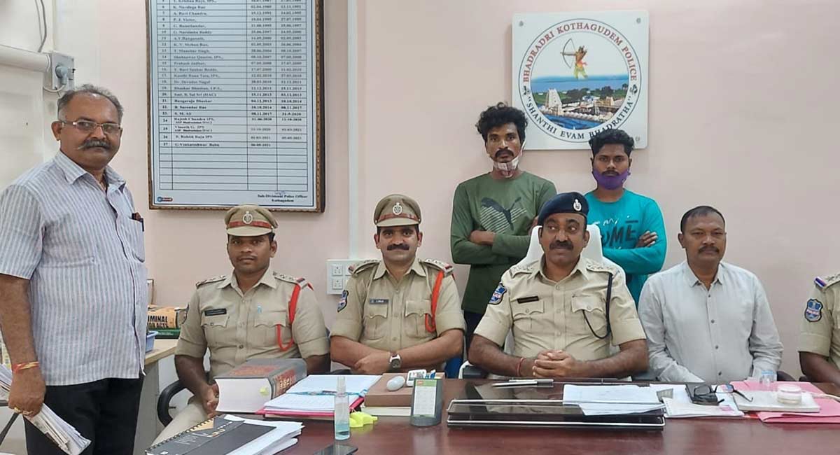 Khammam: Two accused in man’s electrocution case arrested