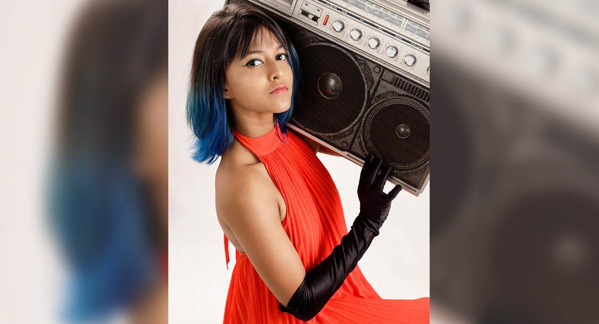 ‘Manike Mage Hithe’ singer Yohani signs major music label deal