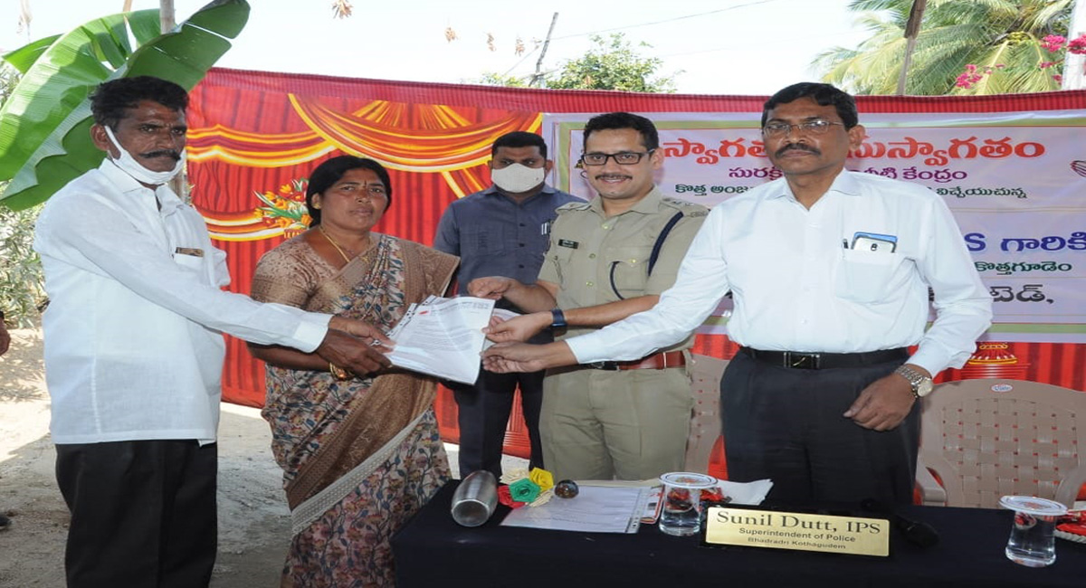 Kothagudem: Nava Bharat provides RO plant to Kotha Anjanapuram