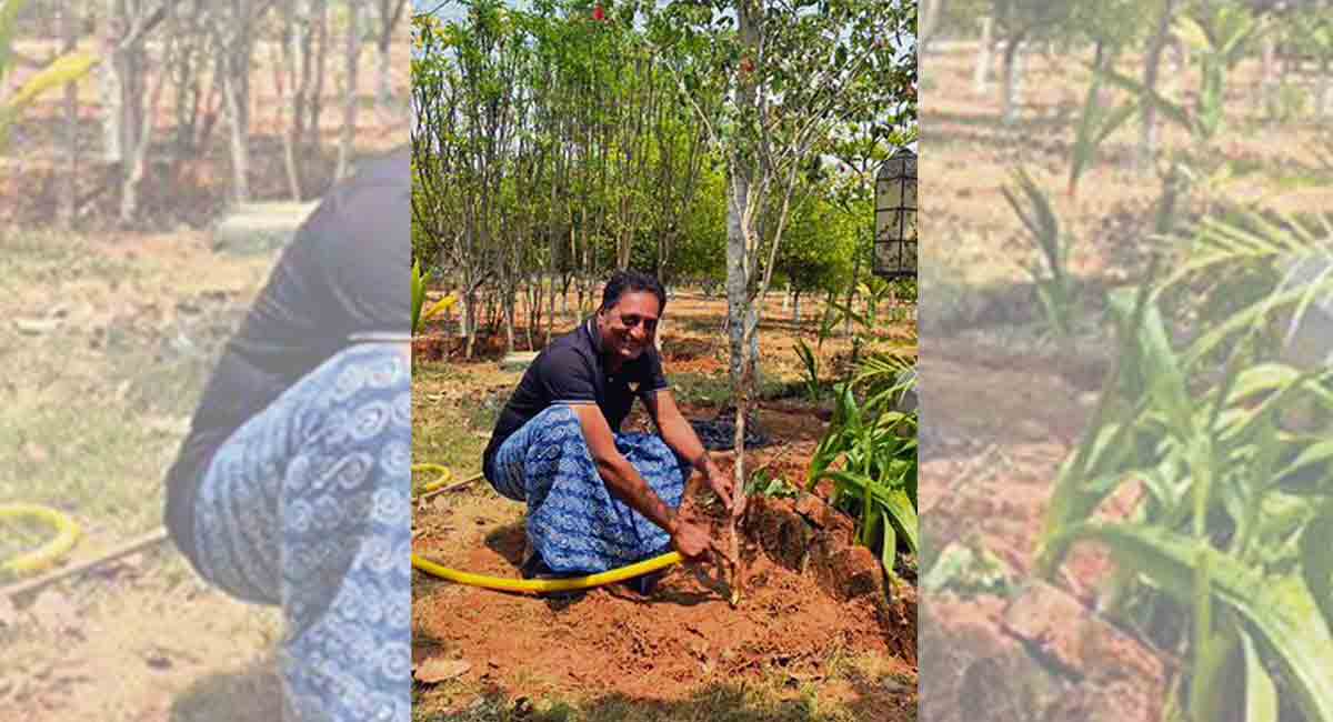 Prakash Raj joins Green India Challenge