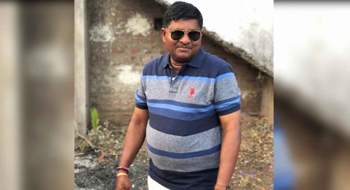 Telangana: Retired SI dies in road accident near Huzurabad